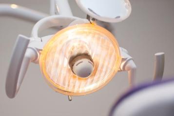 Dental light. 