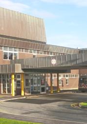 Runcorn Urgent Treatment centre entrance. 